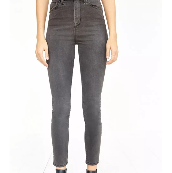 BDG Twig Super-High Rise Skinny Jean - Washed Black - Picture 5 of 13